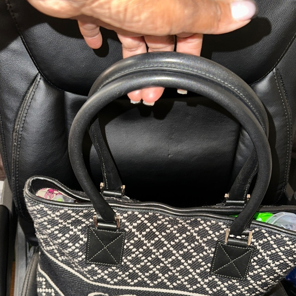 Gucci Monochrome Patterned Tote - Picture 5 of 8